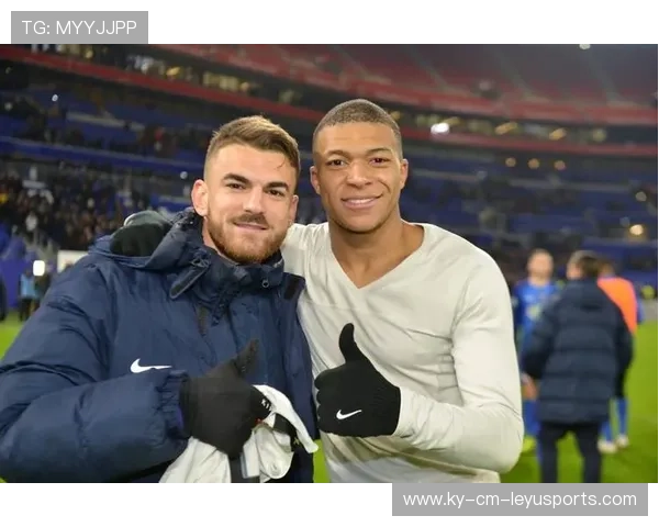 巴黎持续压缩对手空间，丹尼洛补位稳如泰山