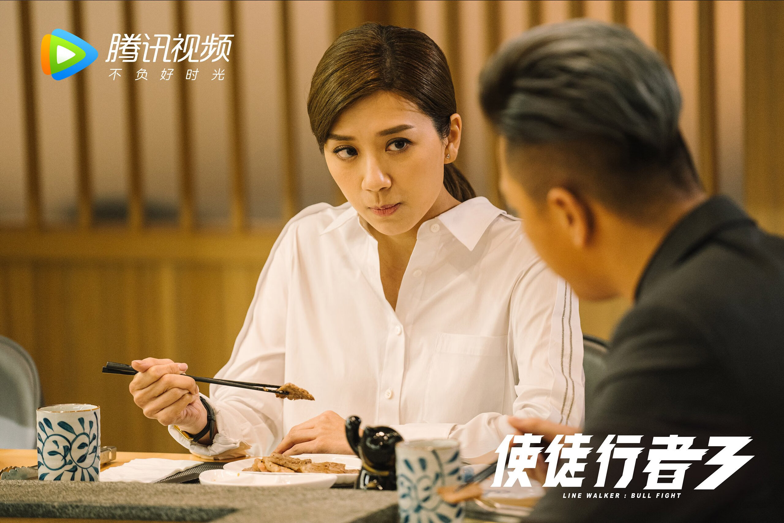 乐鱼体育官网网址-湖人组织新赛季誓师大会全员参与氛围热烈，湖人新人