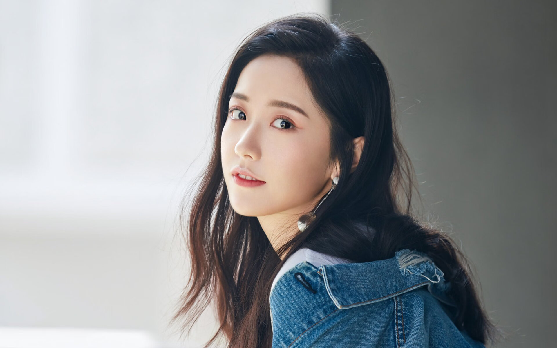 乐鱼体育在线登陆-赛季最佳进球评选启动引发球迷投票热潮平台访问激增，年度最佳进球